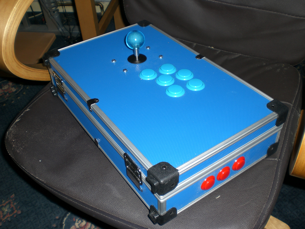 Blue AttachÃ© Stick